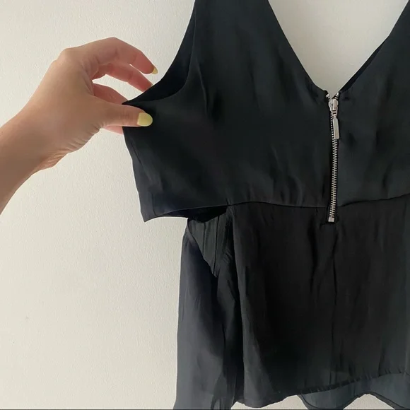 Express Top - Picture 4 of 9